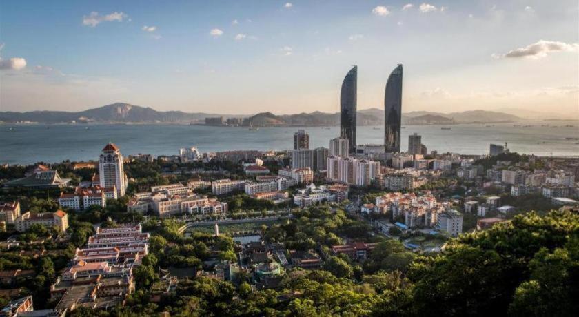 Rezen Hotel Huaxia Xiamen Exteriör bild
