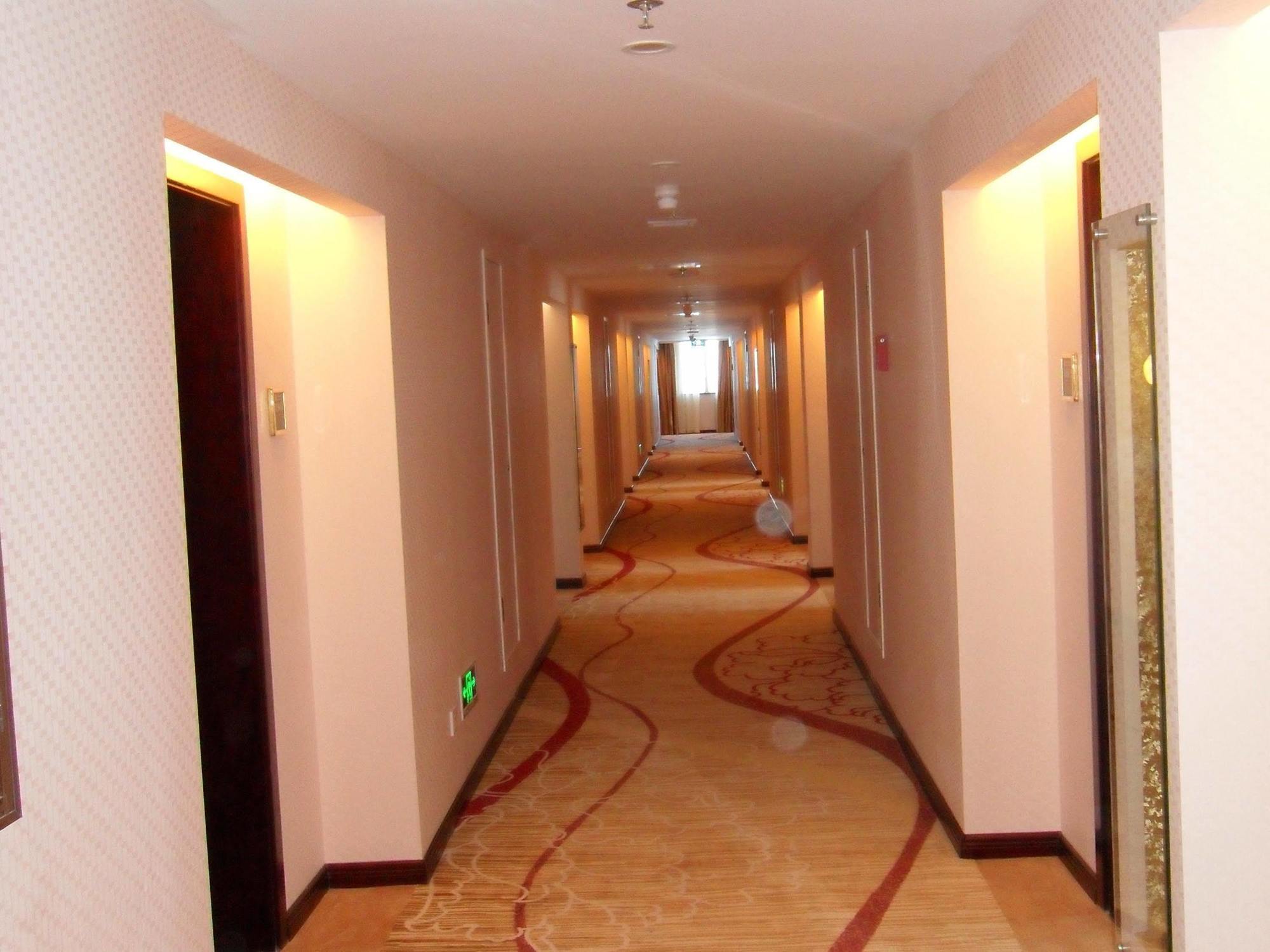 Rezen Hotel Huaxia Xiamen Exteriör bild